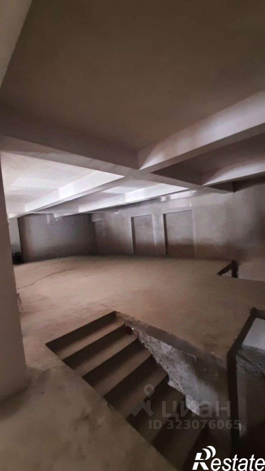 Купить помещение свободного назначения за 25 000 200 рублей на ул Щорса, 90