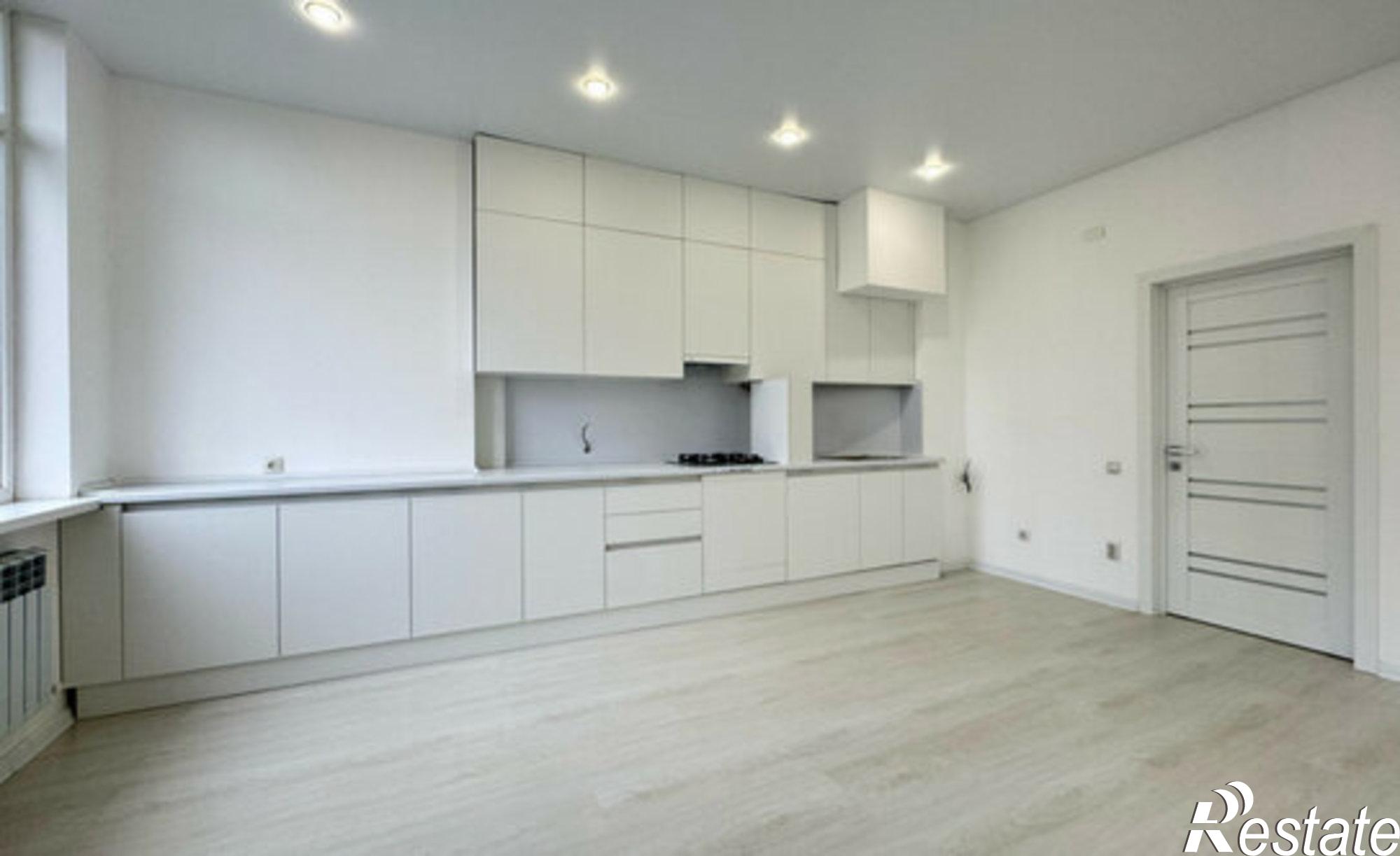 Купить квартиру за 6 000 010 рублей на Эльбрусская улица, 19