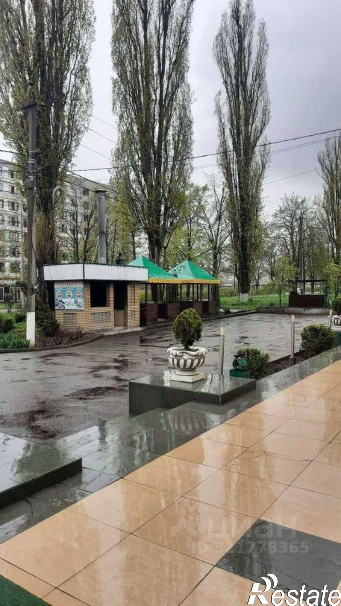 Купить помещение свободного назначения за 5 522 760 рублей на улица Мовсисяна, 15А