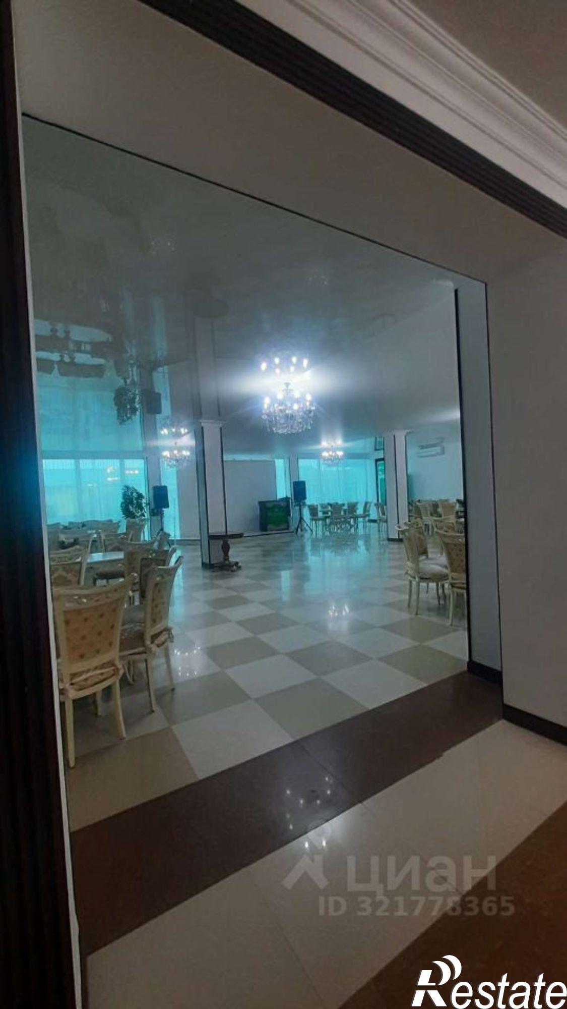 Купить помещение свободного назначения за 5 522 760 рублей на улица Мовсисяна, 15А