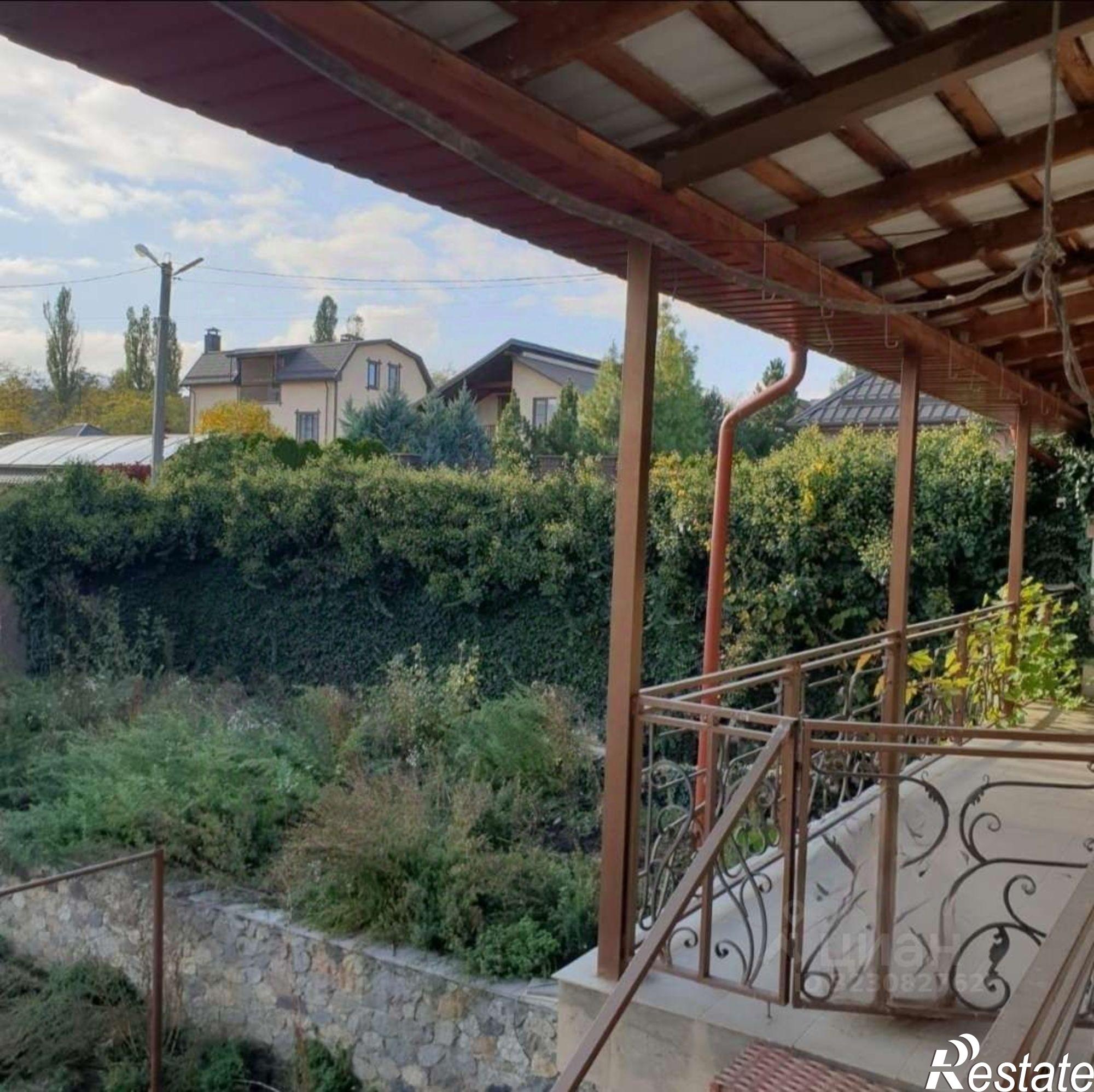 Купить торговое помещение за 1 428 580 рублей на улица Гаджимагомедова