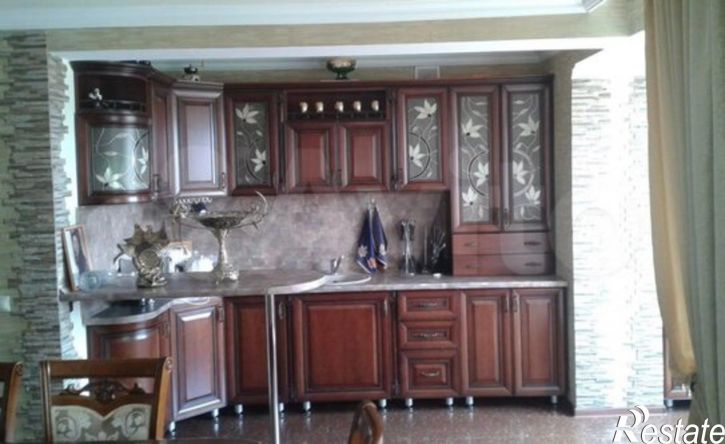 3-комн квартира улица Идарова, 178,  д. 178