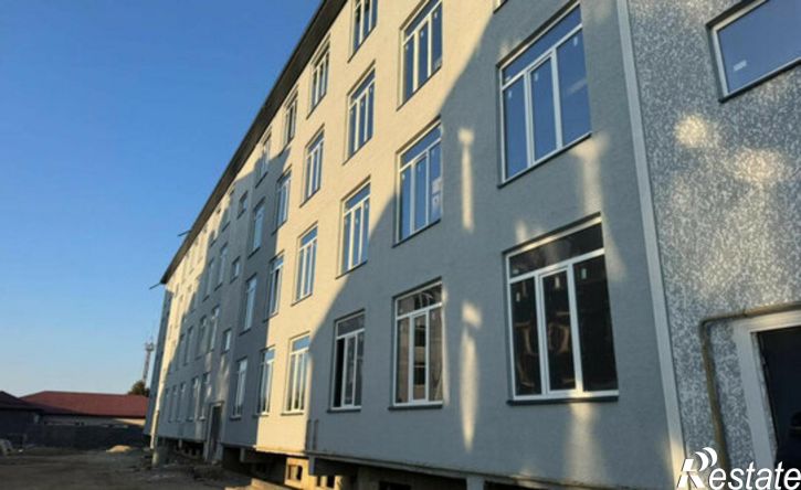 3-комн квартира улица Мовсисяна, 15А,  д. 15А