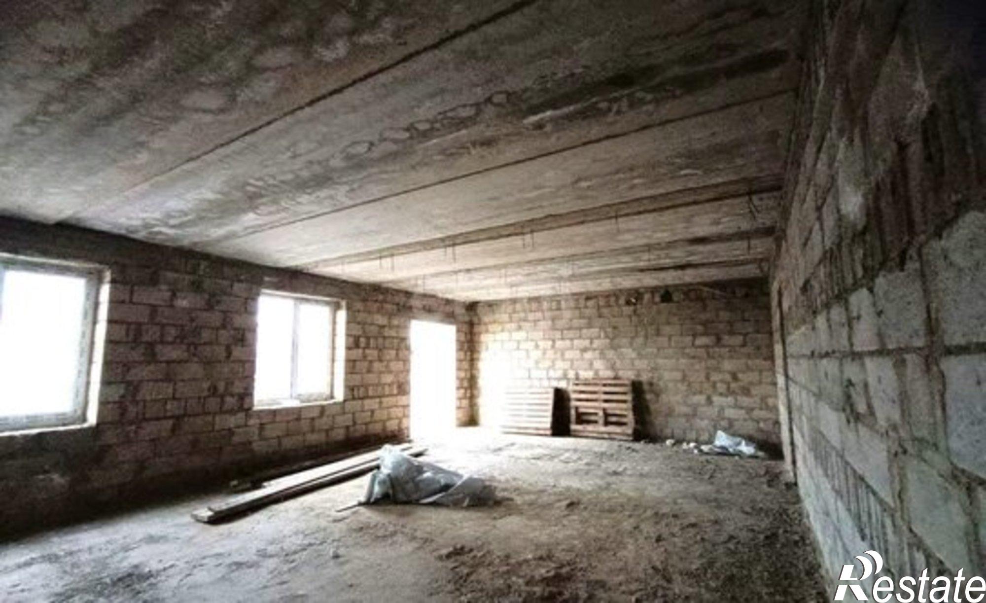 Купить квартиру за 1 950 000 рублей на Адыгейская улица, 52