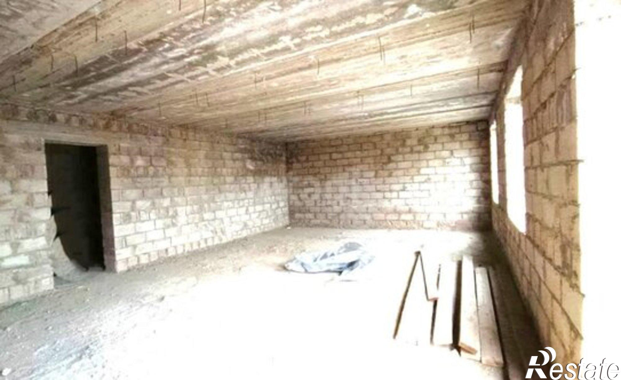 Купить квартиру за 1 950 000 рублей на Адыгейская улица, 52