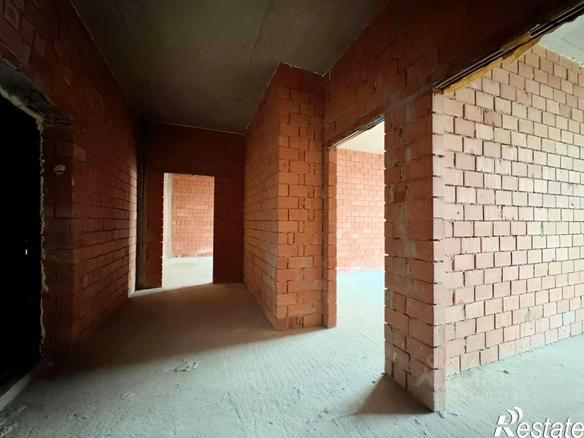 Купить квартиру за 2 784 000 рублей на ул Тарчокова, 56