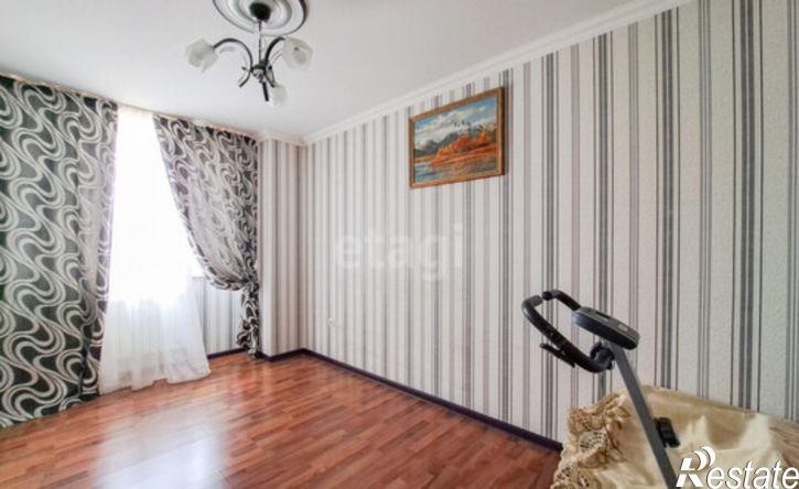 3-комн квартира улица Атажукина, 10Б,  д. 10Б