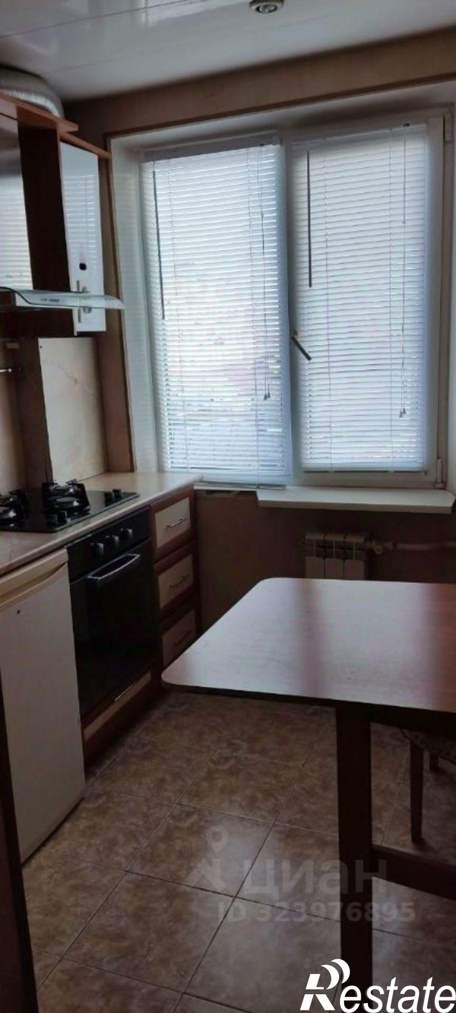 Сдать квартиру за 35 000 рублей на улица Суворова, 32