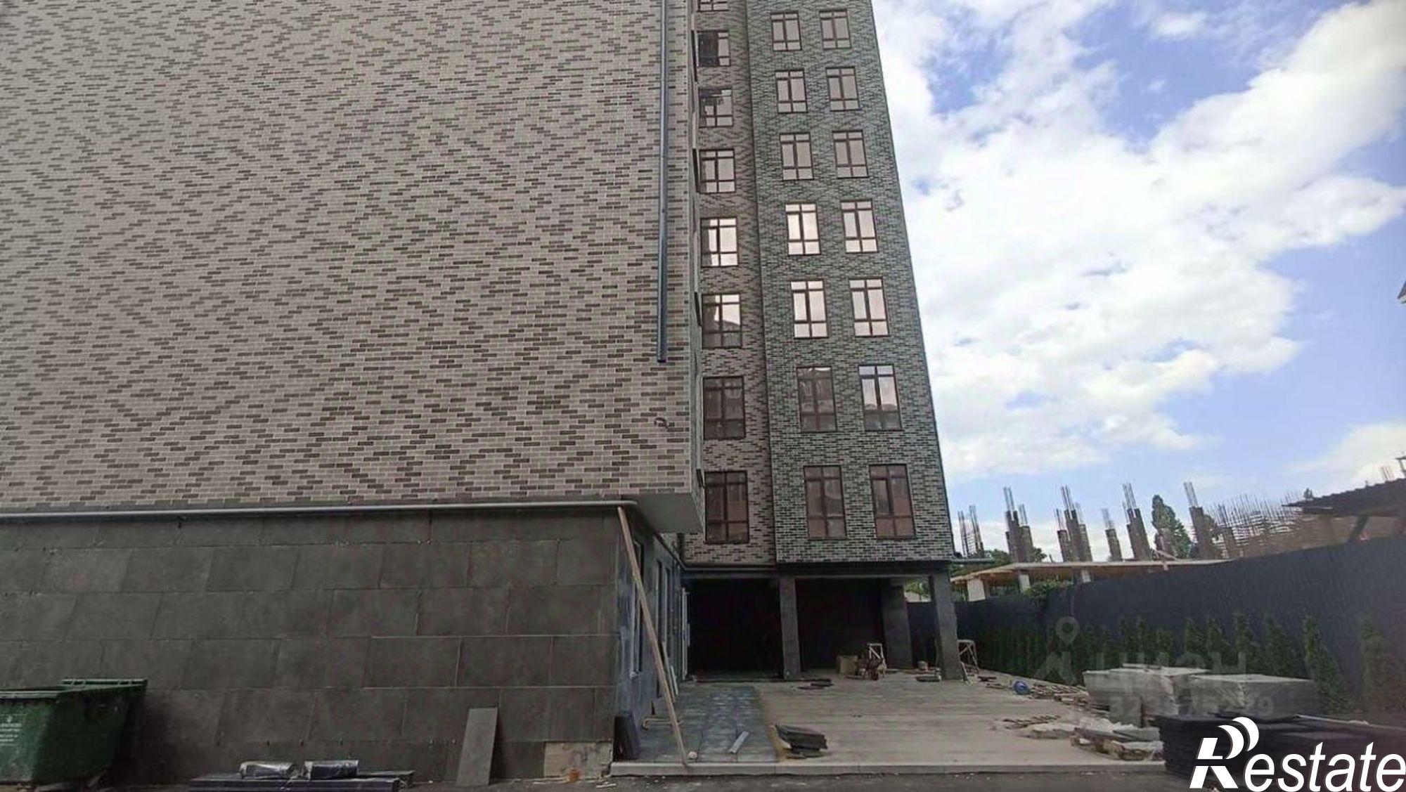 Купить квартиру за 4 300 000 рублей на ул Ахохова, 201