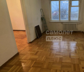 2-комн, 39кв м, этаж 2/5 улица Комарова, 1