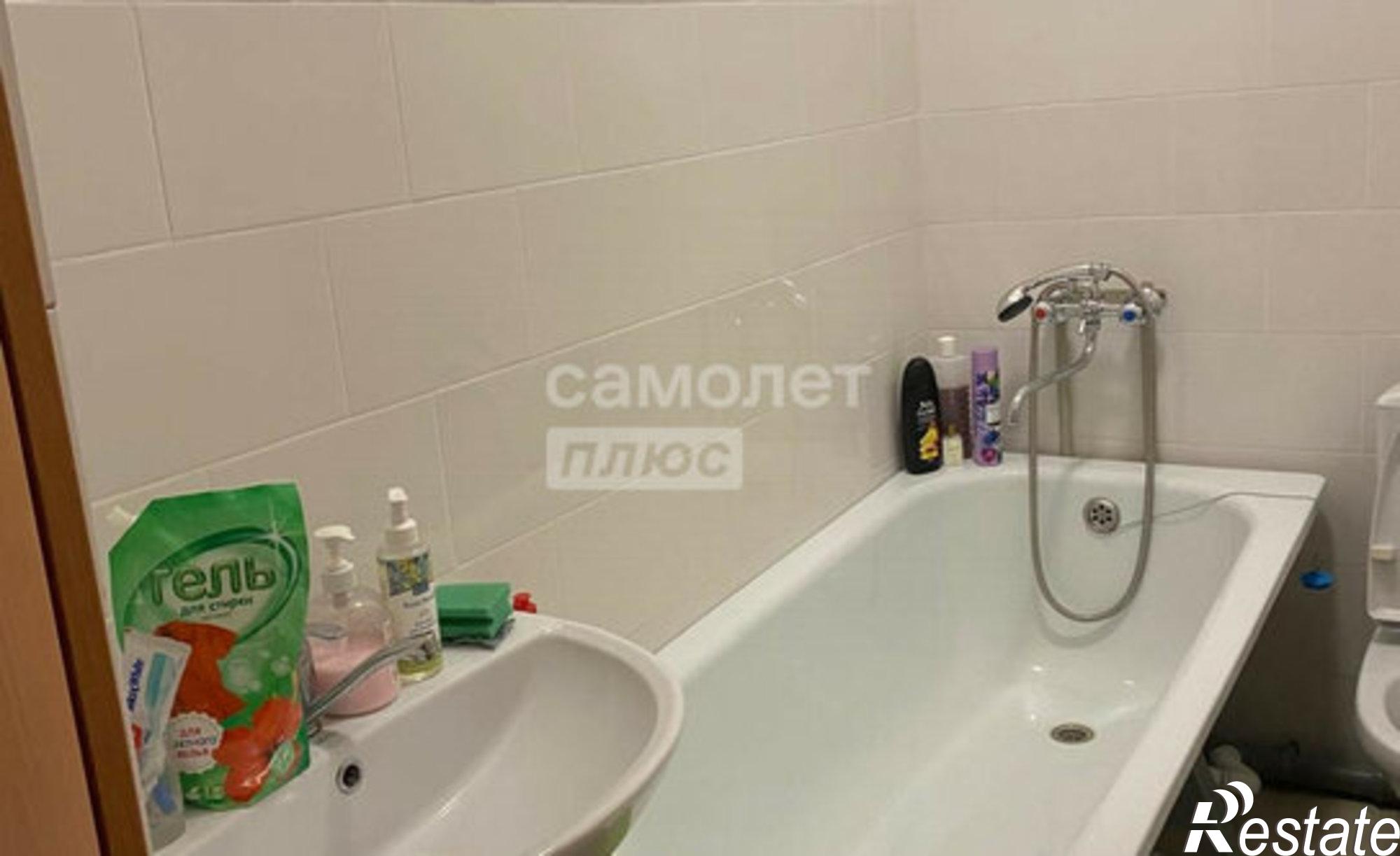 Купить квартиру за 2 700 000 рублей на улица Хужокова, 145 блок Б