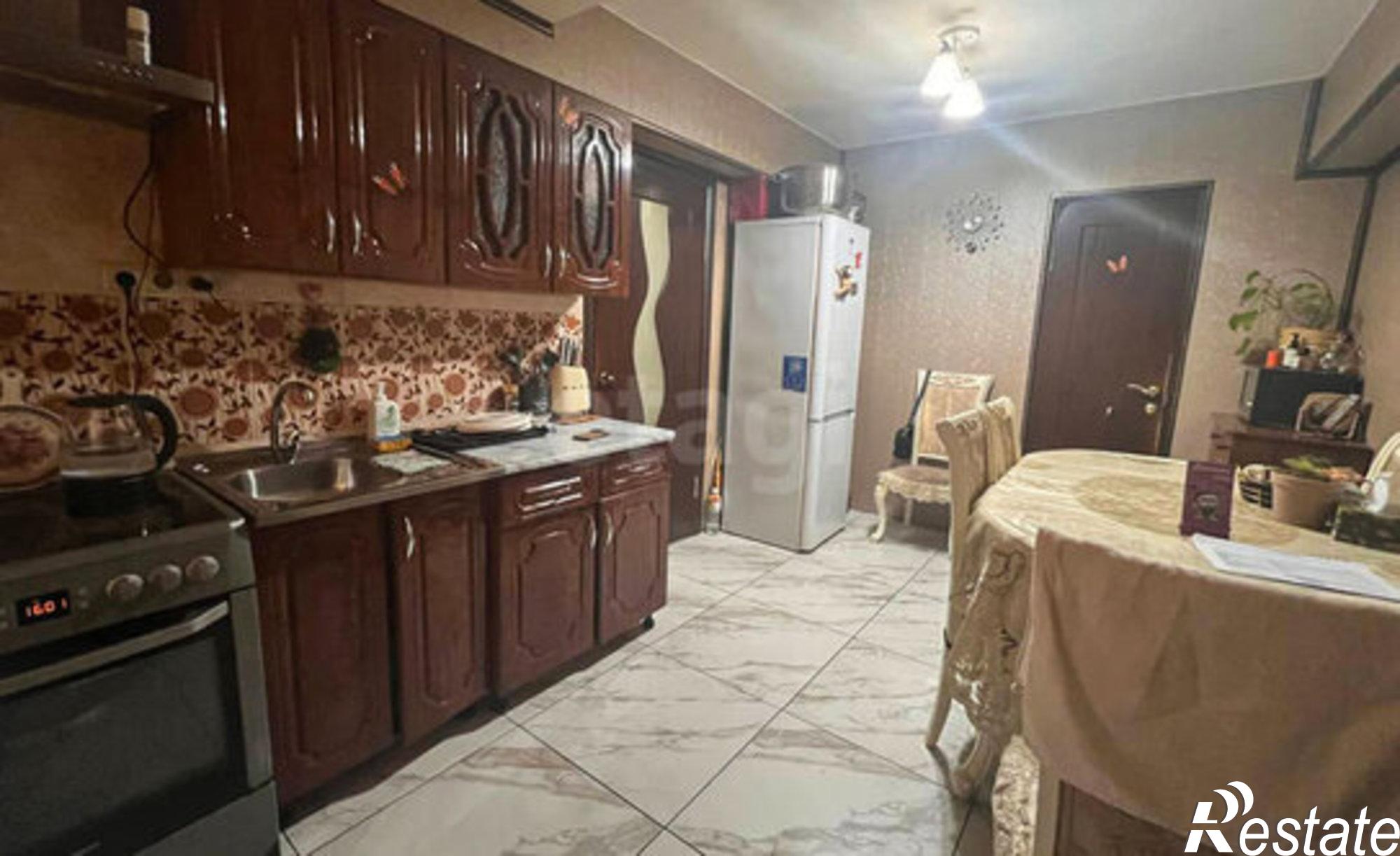 Купить квартиру за 4 200 000 рублей на улица Мовсисяна, 5