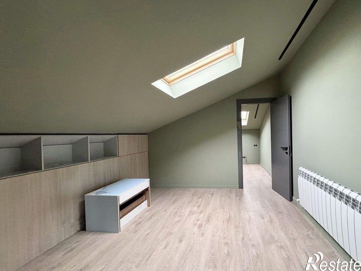 4-комн квартира ул Чернышевского, 203,  д. 203