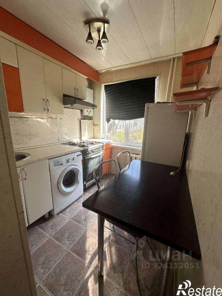 2-комн квартира ул Ватутина, 27,  д. 27