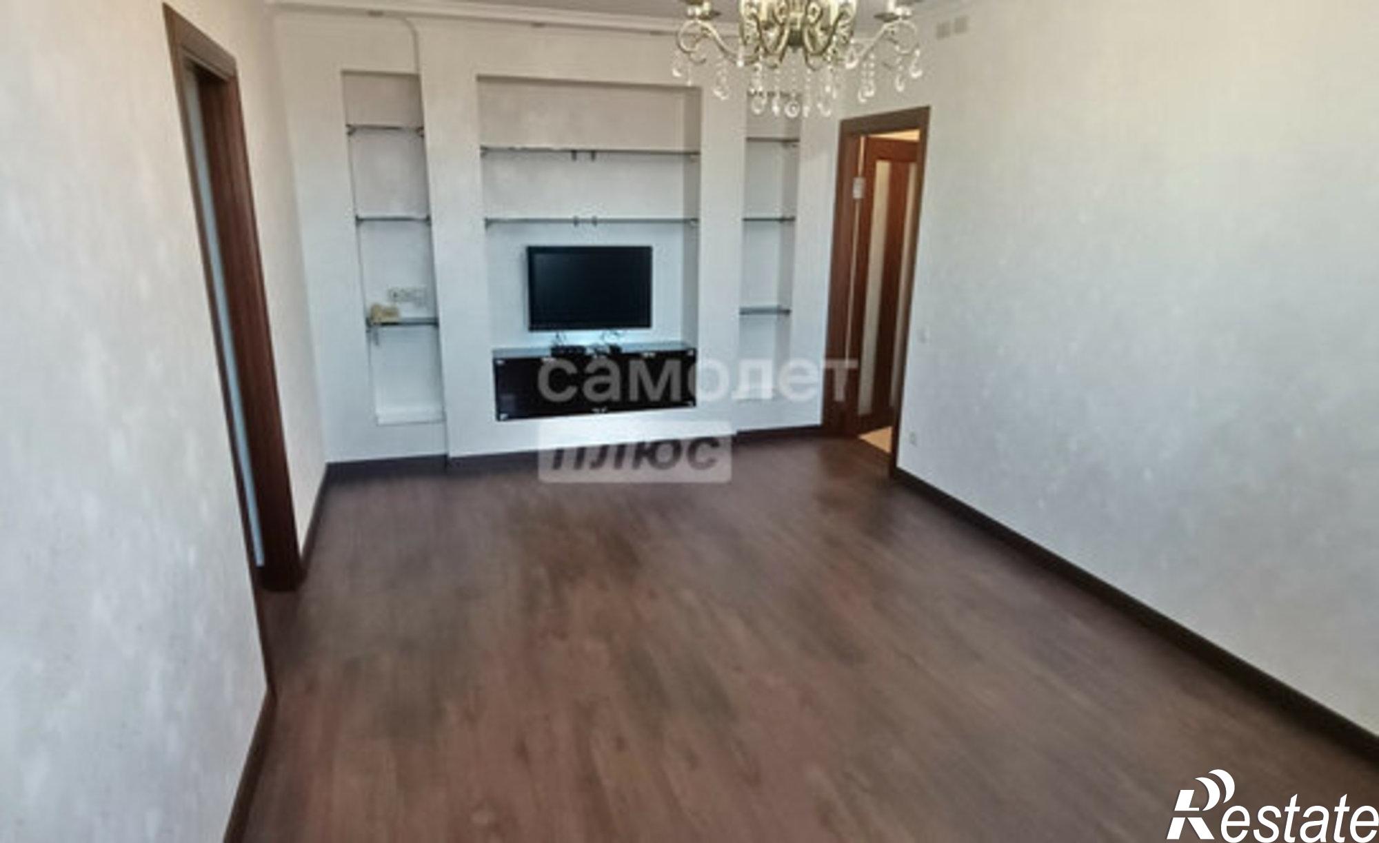 Купить квартиру за 9 300 000 рублей на проспект Ленина, 13