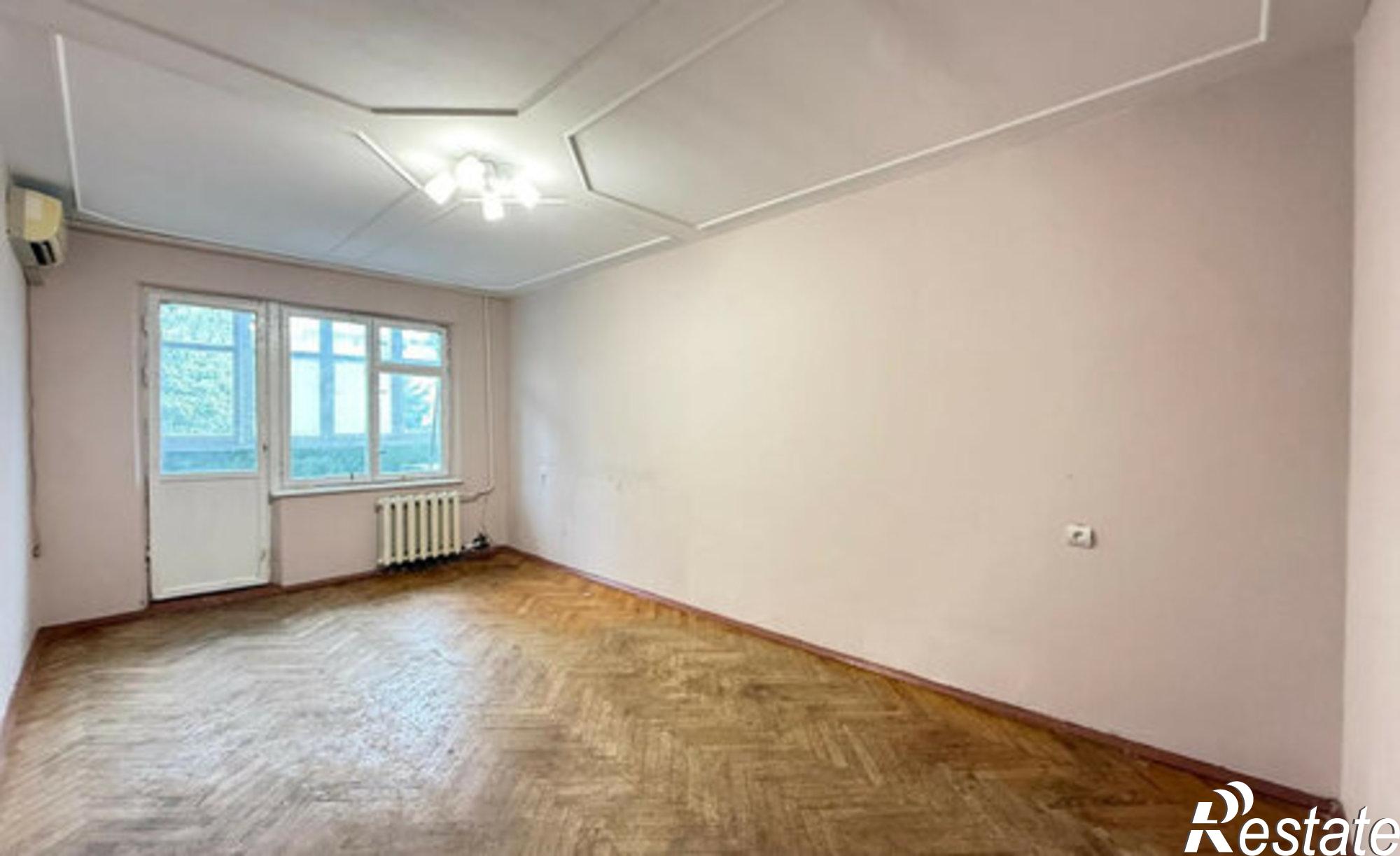 Купить квартиру за 2 400 000 рублей на Самотёчная улица, 37