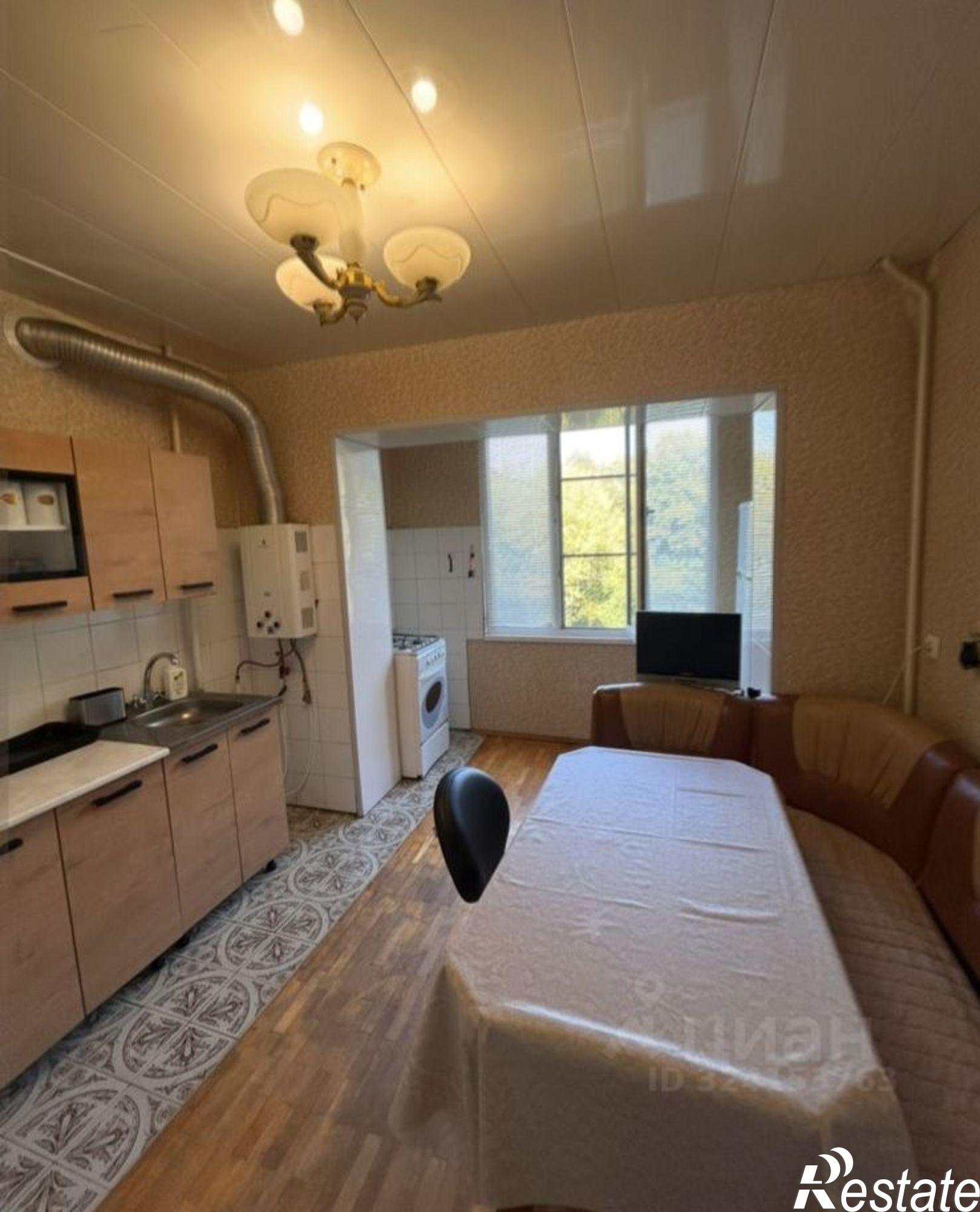 Купить квартиру за 6 700 000 рублей на улица Карашаева, 7