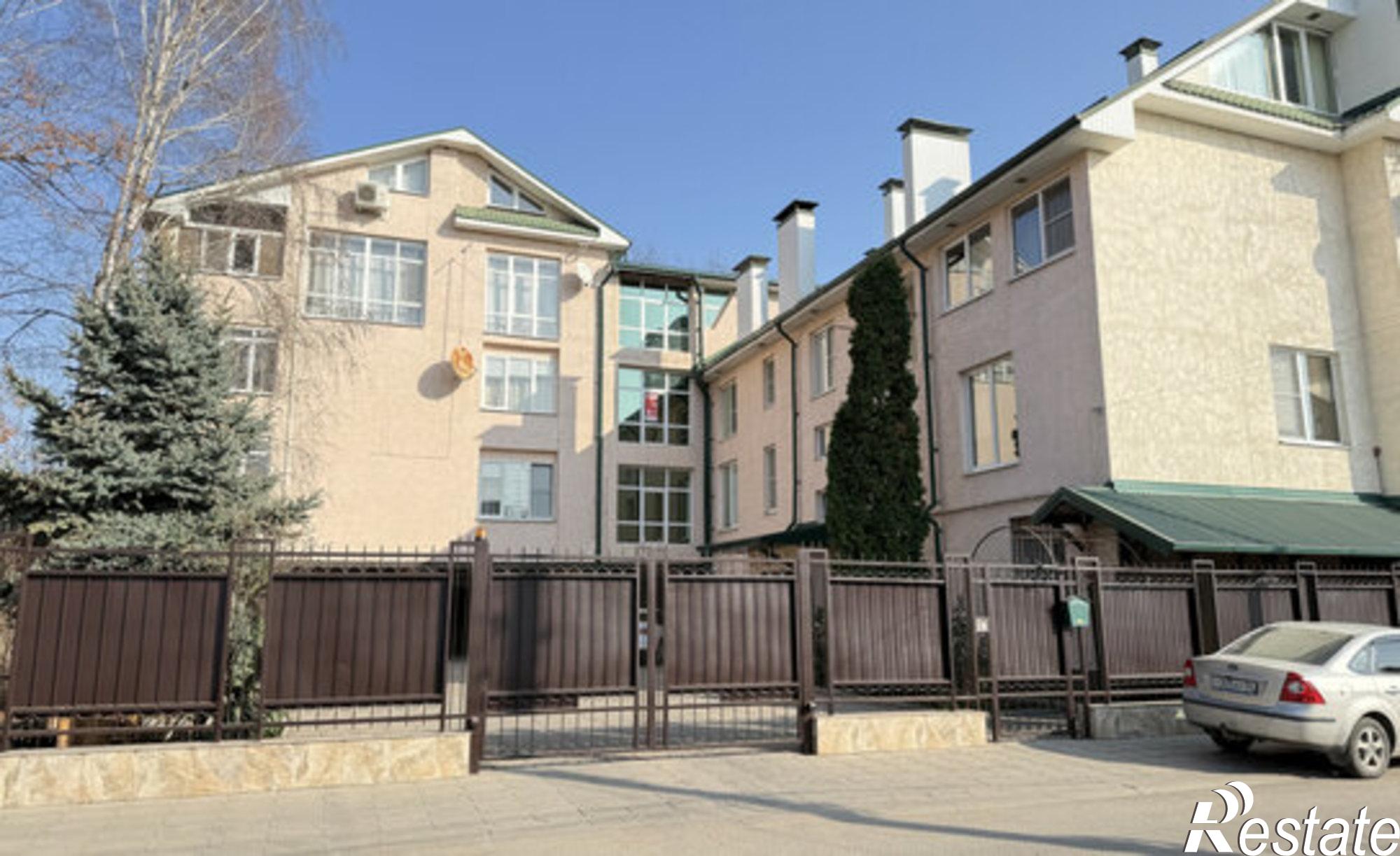 Купить квартиру за 35 000 000 рублей на ул Чайковского, 20А