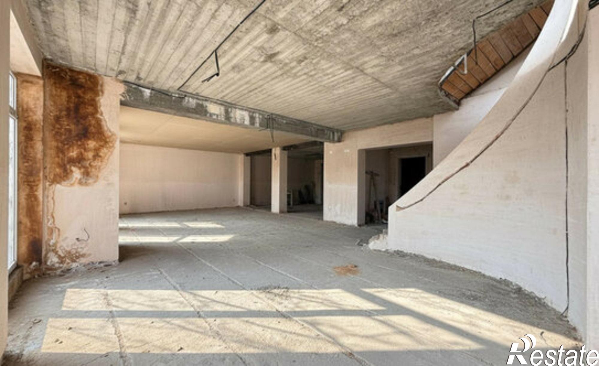 Купить квартиру за 35 000 000 рублей на ул Чайковского, 20А