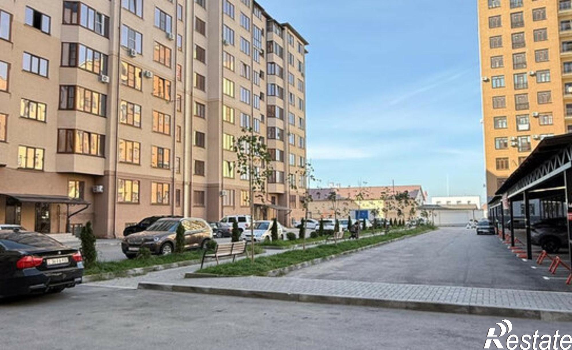 Купить квартиру за 7 850 000 рублей на улица Шарданова, 50 к2