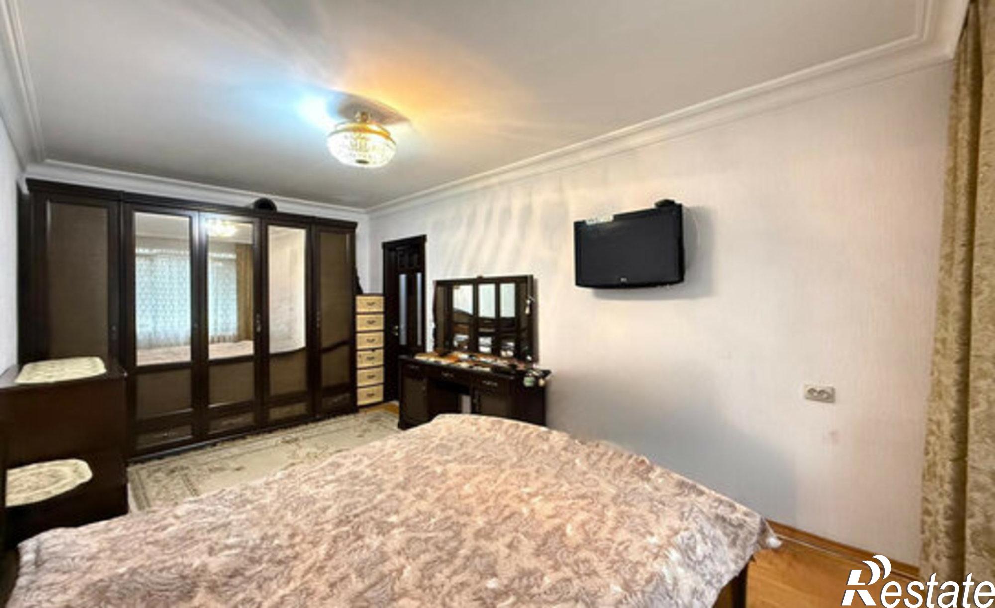 Купить квартиру за 5 300 000 рублей на Кабардинская улица, 206