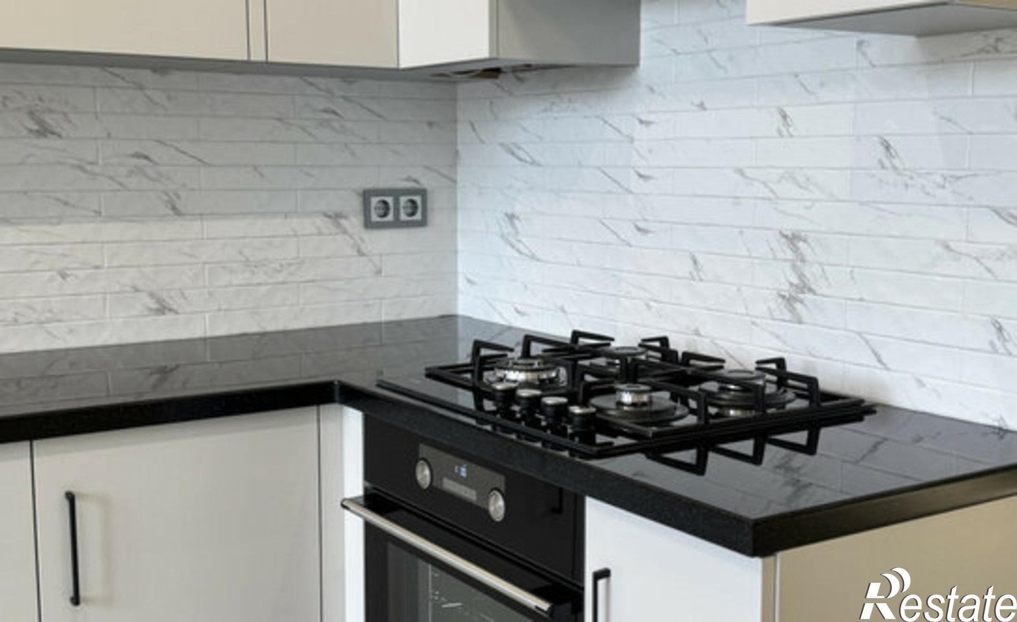 Купить квартиру за 8 150 000 рублей на ул Толстого, 43