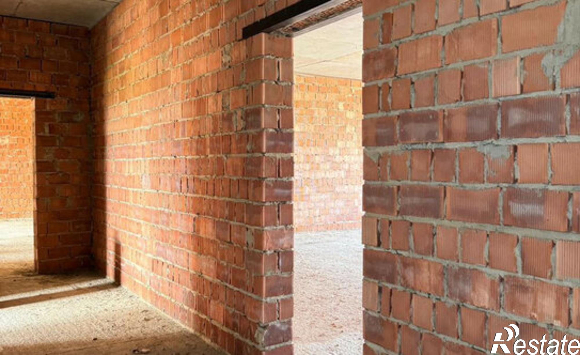 Купить квартиру за 4 100 010 рублей на ул Шарданова, 190