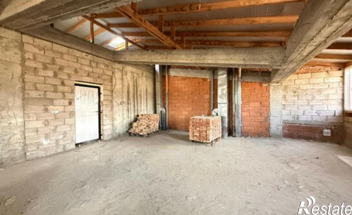 3-комн квартира улица Кирова - улица Тлостанова, 28,  д. 28