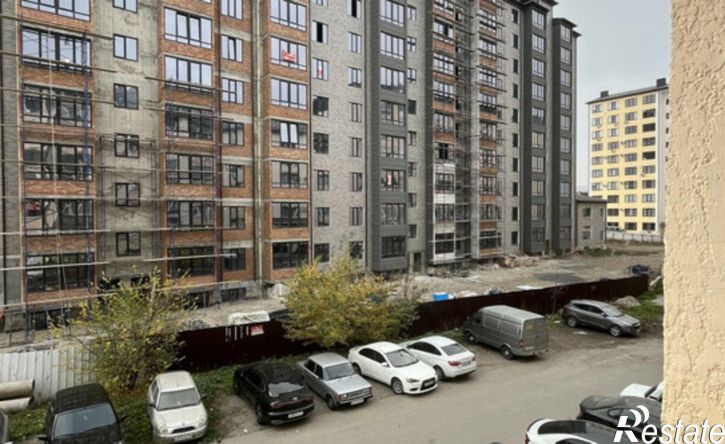 4-комн квартира улица Ватутина, 29Б,  д. 29Б