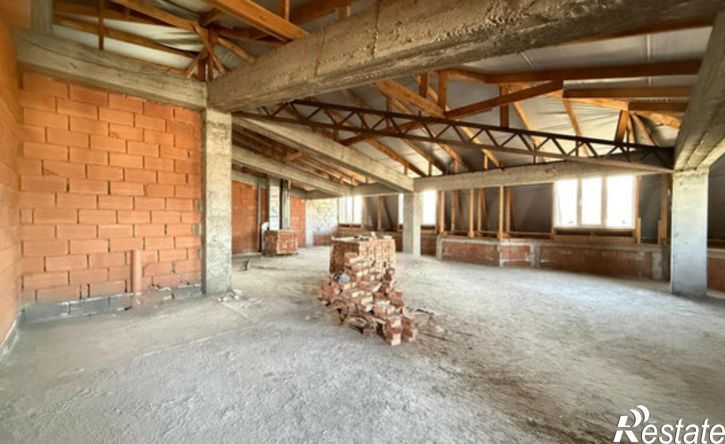 3-комн квартира улица Кирова - улица Тлостанова, 28,  д. 28