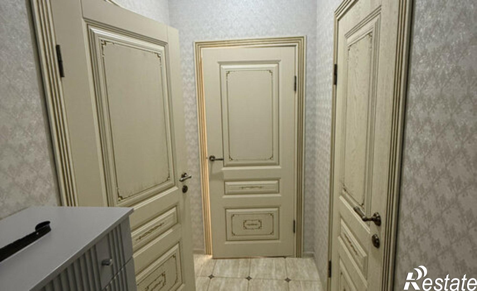 Купить квартиру за 5 600 000 рублей на ул Шарданова, 48 2