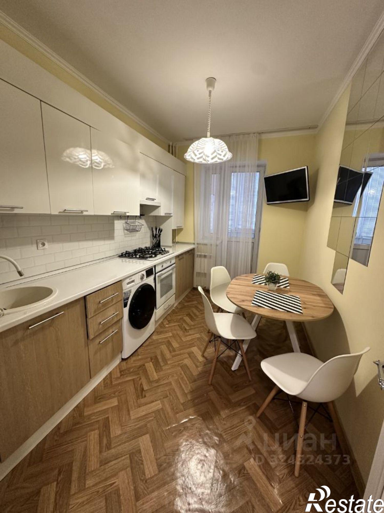 Сдать квартиру за 30 000 рублей на улица Идарова, 54Б