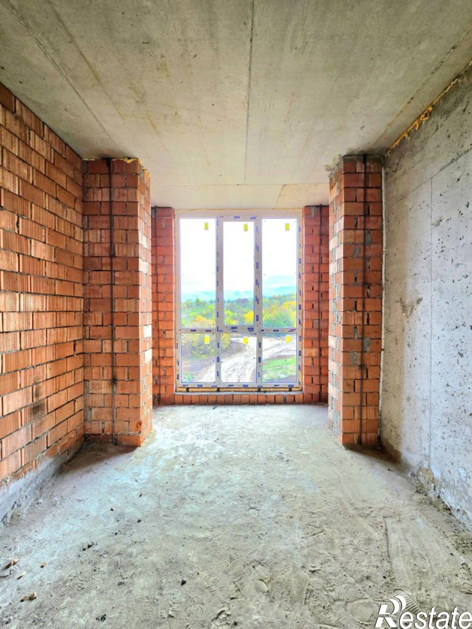 Купить квартиру за 1 896 000 рублей на улица Тарчокова, 56