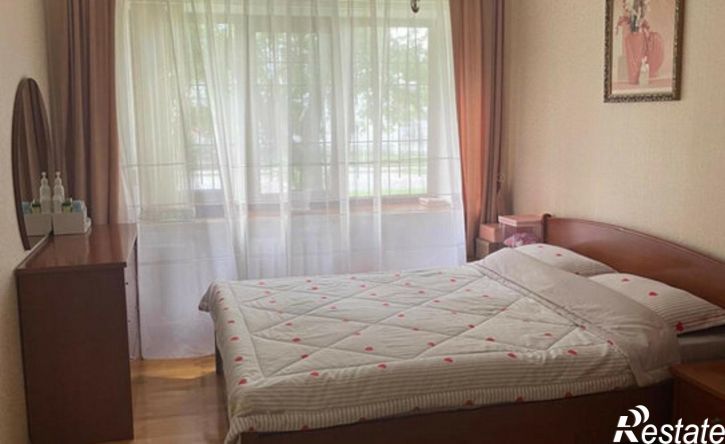 3-комн квартира улица Байсултанова, 18,  д. 18