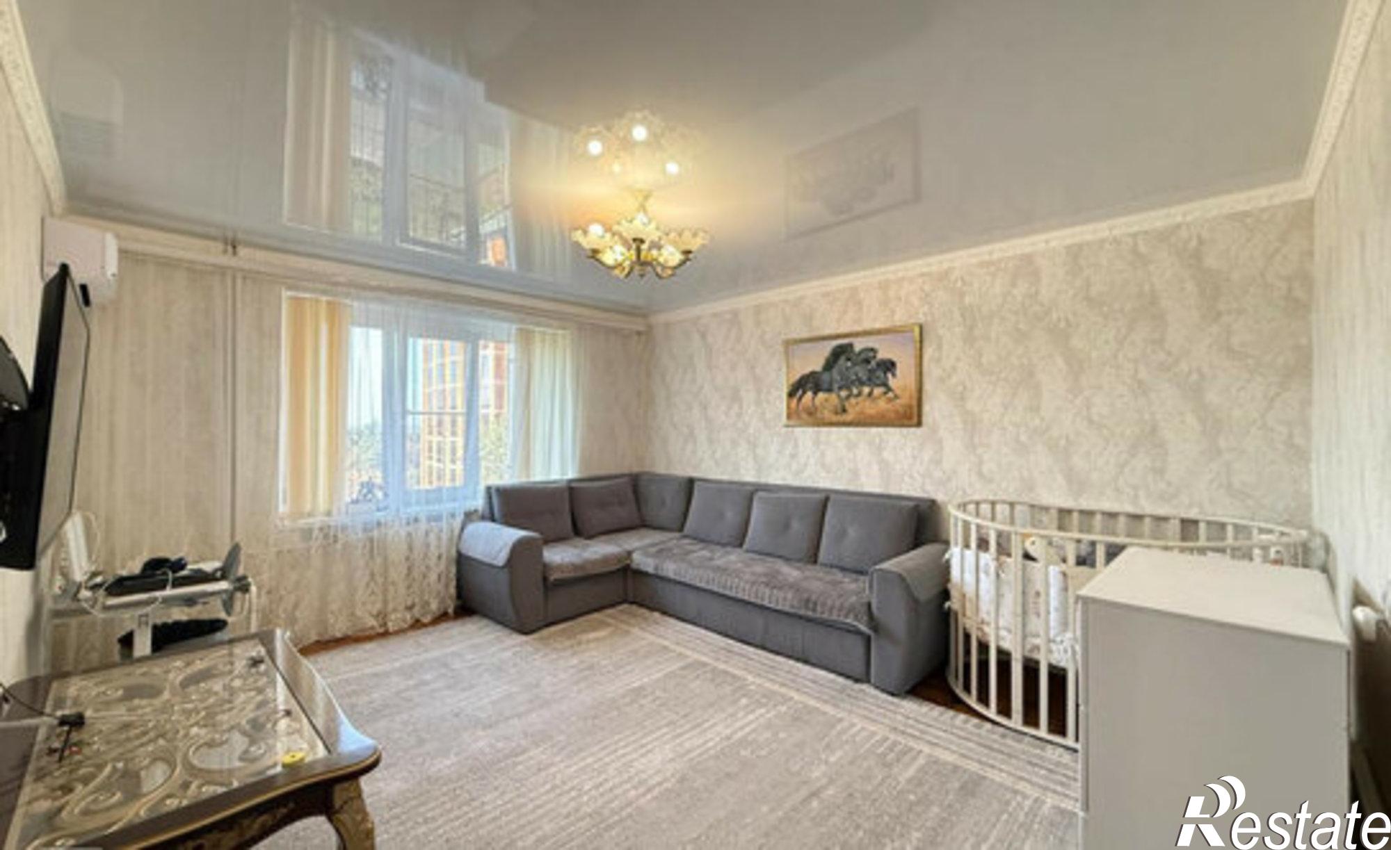 Купить квартиру за 6 100 000 рублей на улица Кирова, 331