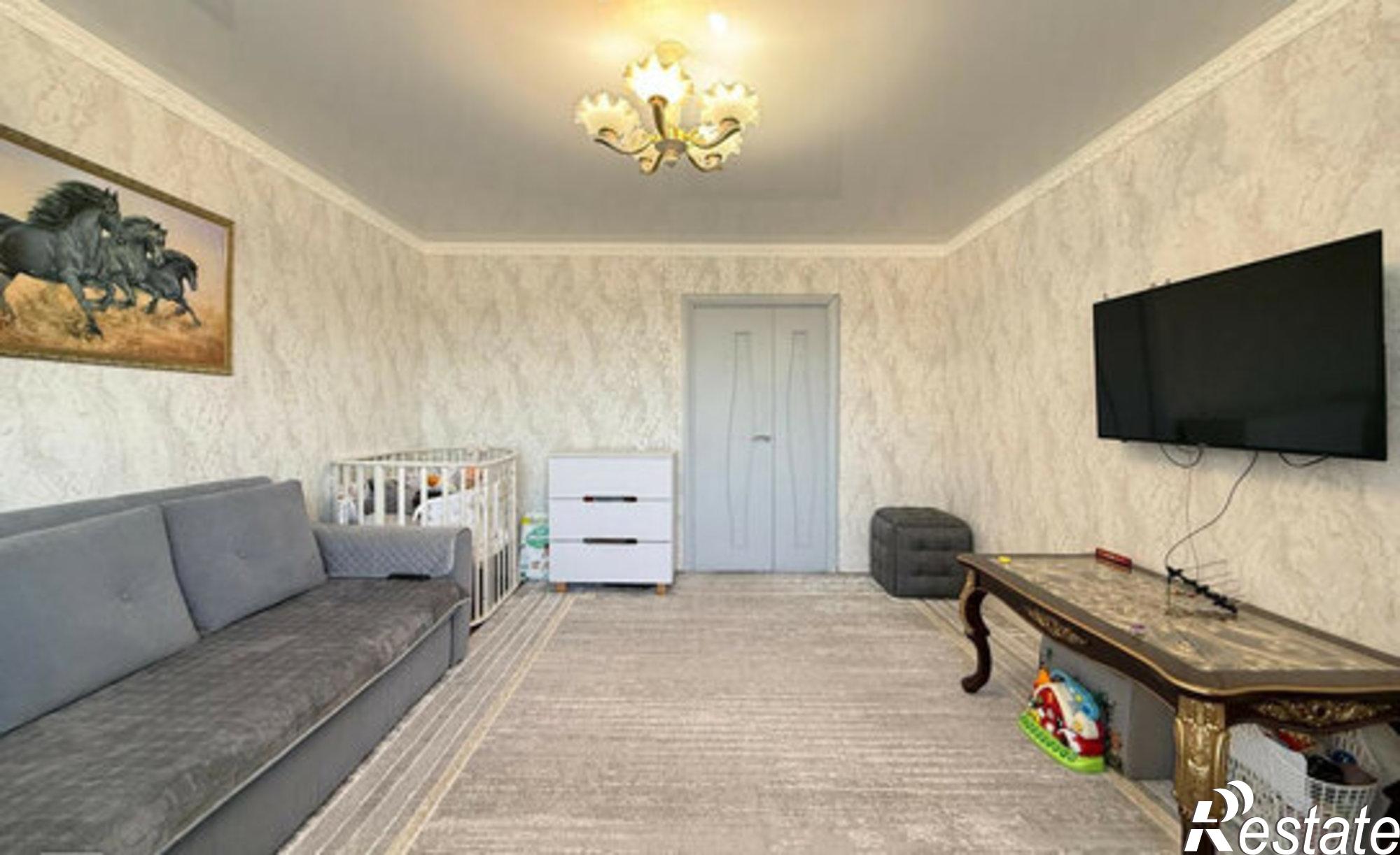 Купить квартиру за 6 100 000 рублей на улица Кирова, 331