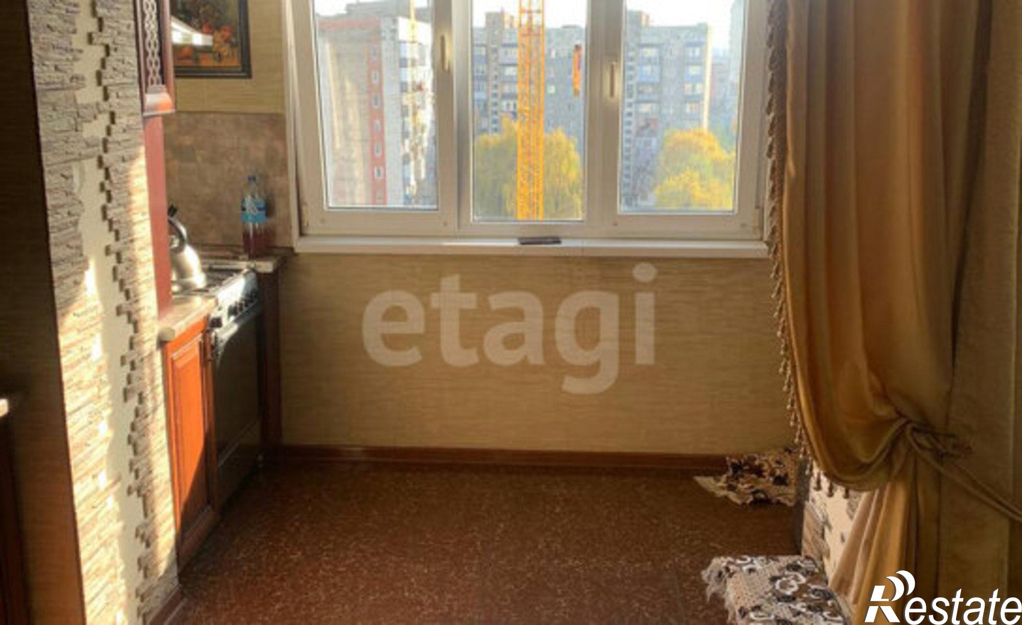 Купить квартиру за 10 000 000 рублей на ул Темрюка Идарова, 178