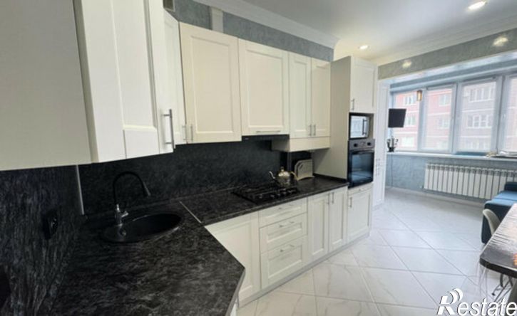 3-комн квартира ул имени Героя Российской Федерации Тимура Мухамедовича Тамазова, 7 1,  д. 7 1,  к. 1