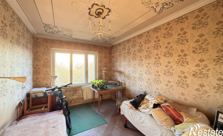 2-комн квартира ул Карашаева, 5,  д. 5