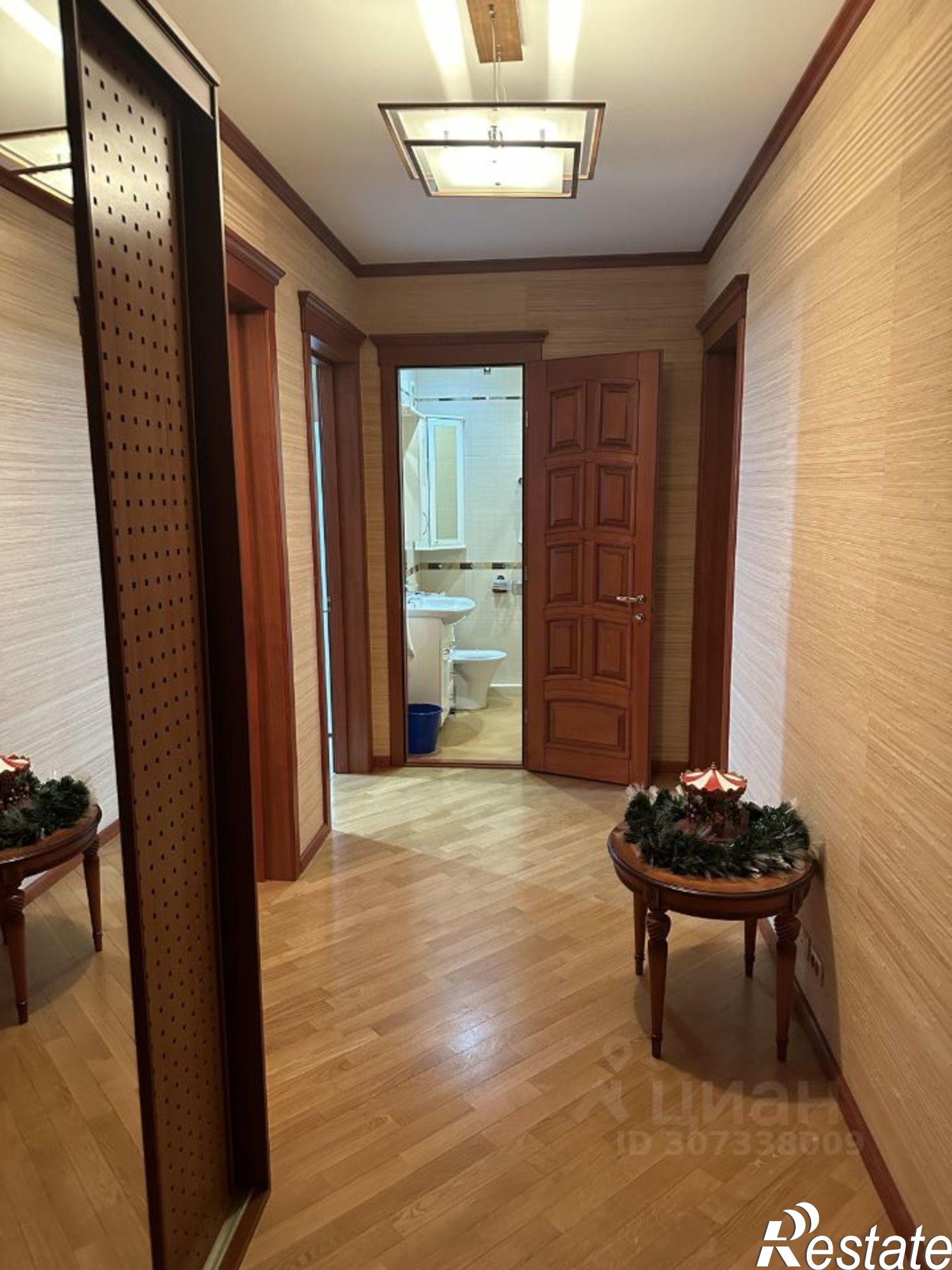 Купить квартиру за 9 200 000 рублей на пр-кт Ленина, 52/107