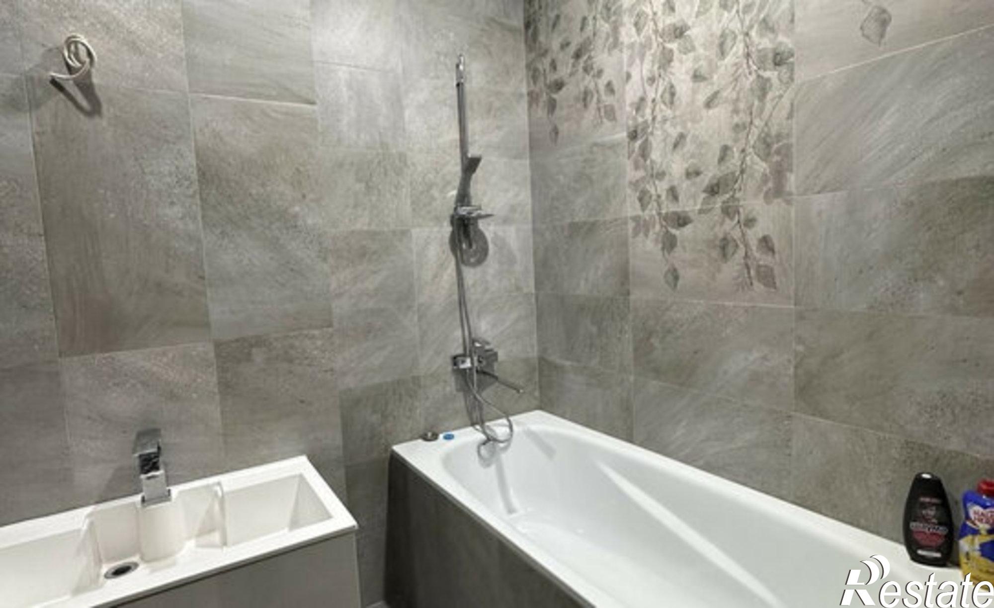 Купить квартиру за 8 500 000 рублей на пр-кт Ленина, 42