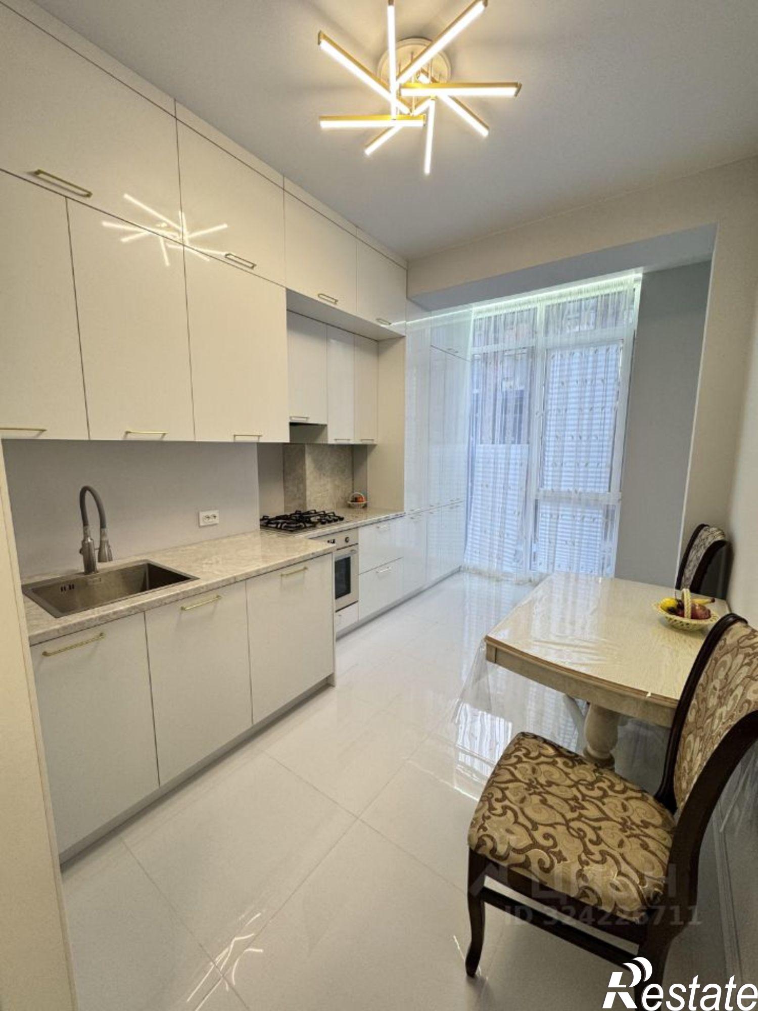 Купить квартиру за 10 700 000 рублей на улица Тарчокова, 125А к1