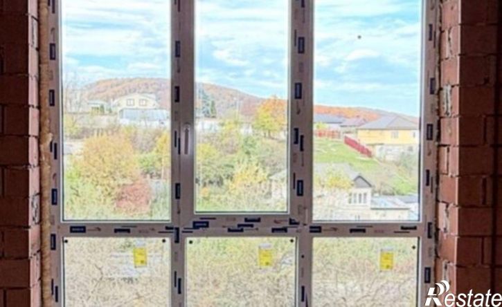 3-комн квартира ул Тарчокова, 54Д,  д. 54Д