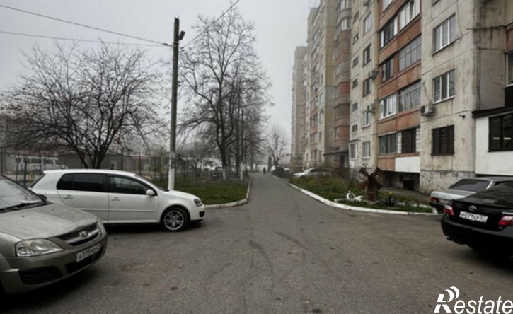 3-комн квартира ул Нартановская, 10,  д. 10