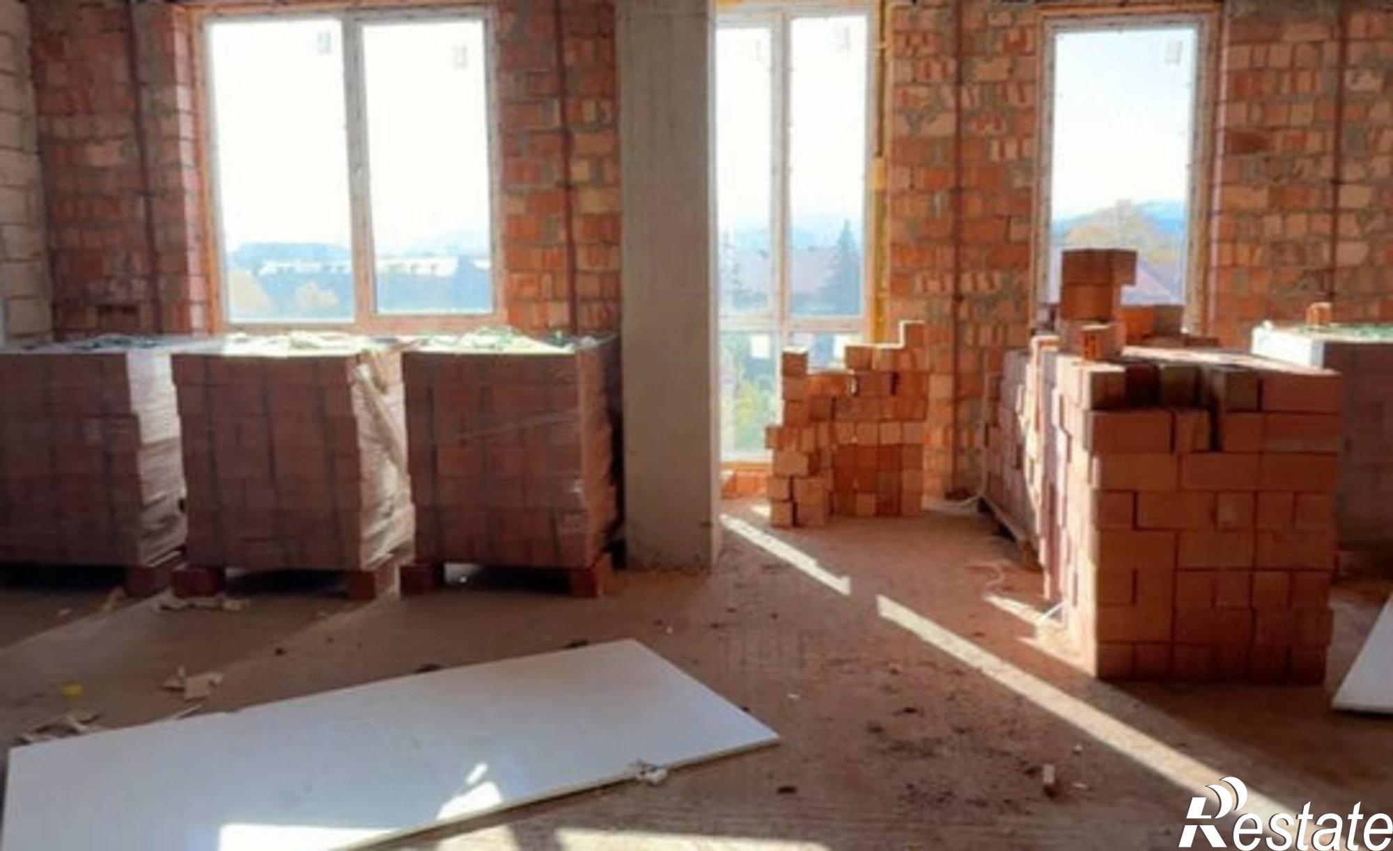 Купить квартиру за 3 700 000 рублей на улица Идарова, 194