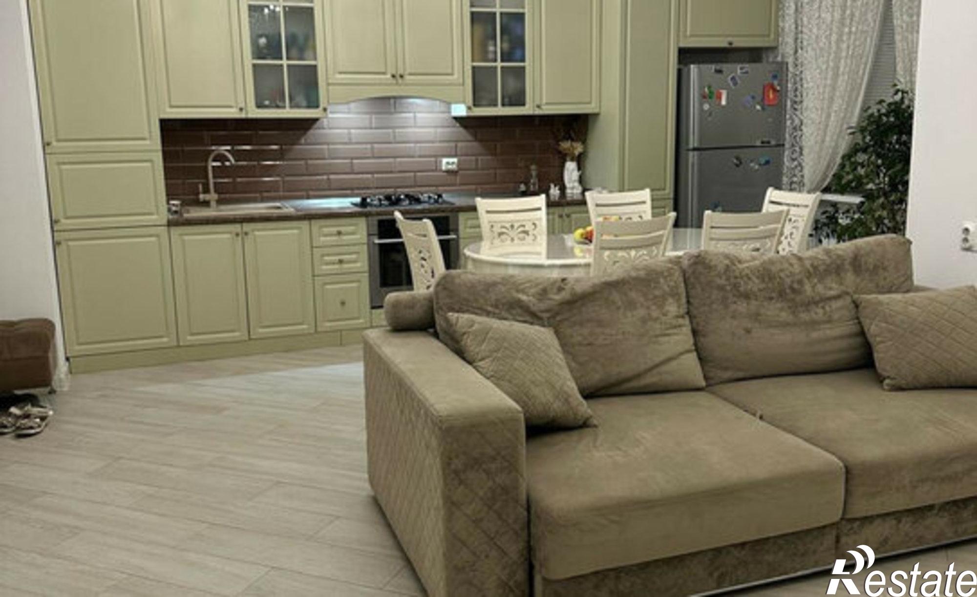 Купить квартиру за 6 150 000 рублей на ул Балкарская, 97 1