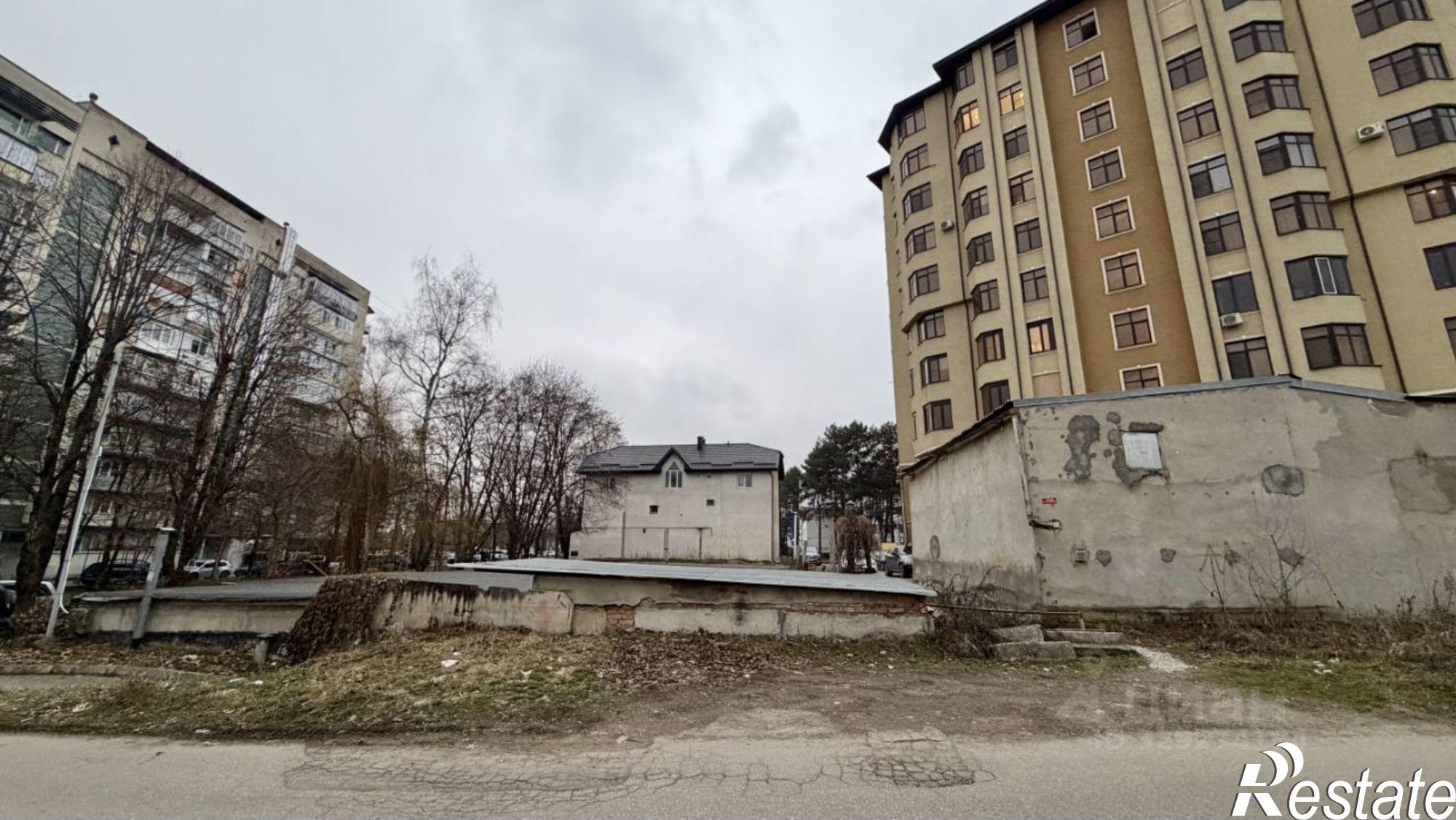 Купить гараж, место в паркинге за 2 000 000 рублей на пр-кт Кулиева, 3