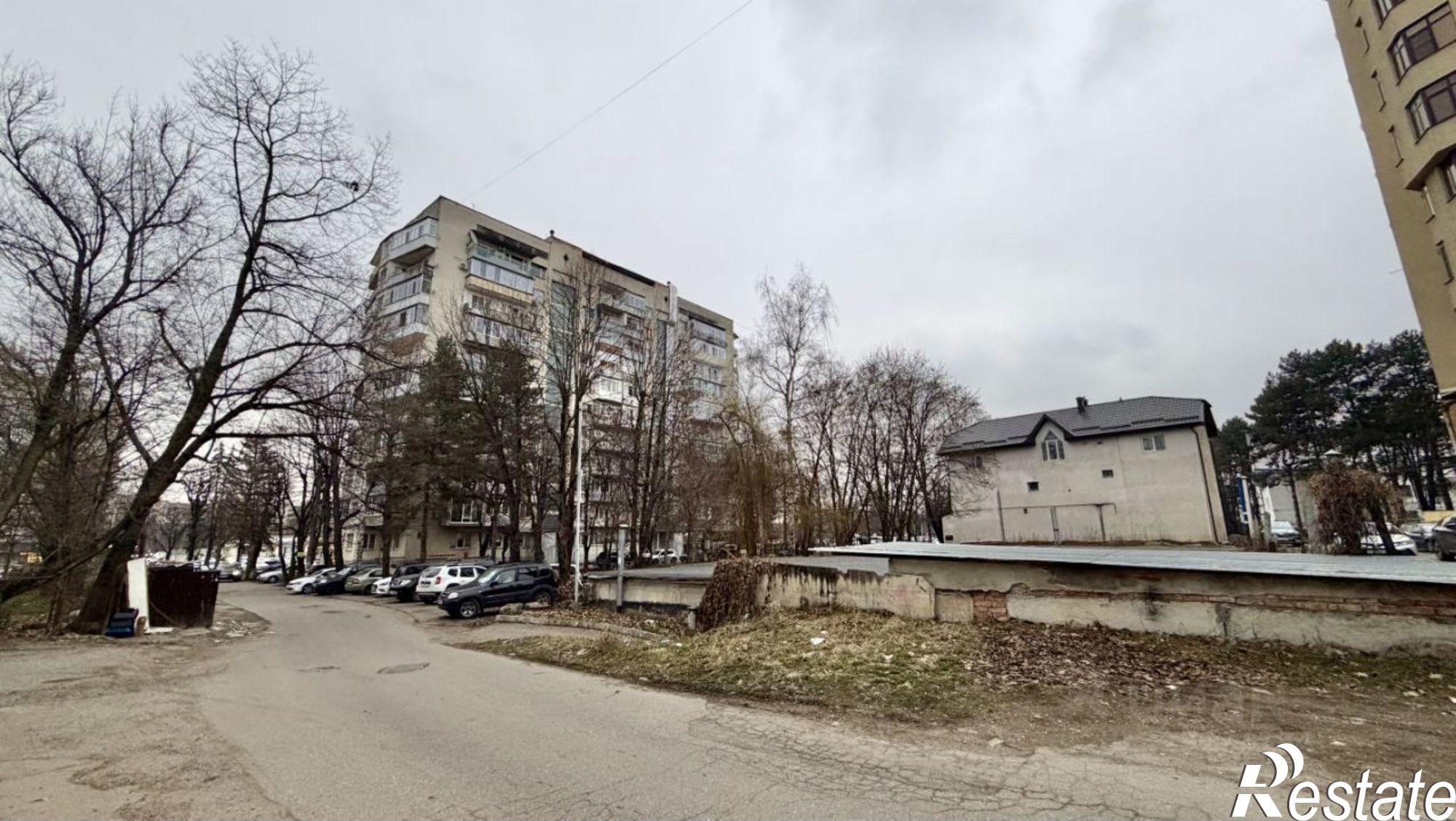 Купить гараж, место в паркинге за 2 000 000 рублей на пр-кт Кулиева, 3