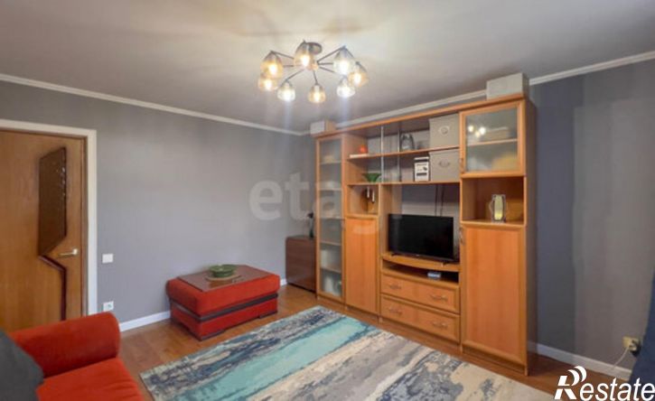 3-комн квартира улица Щаденко, 28А,  д. 28А