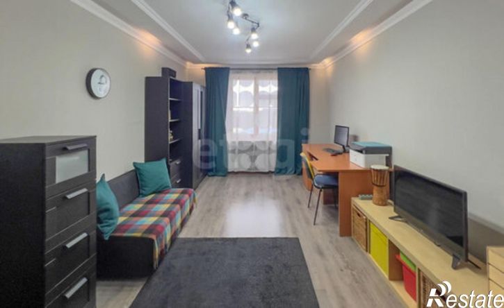 3-комн квартира улица Щаденко, 28А,  д. 28А